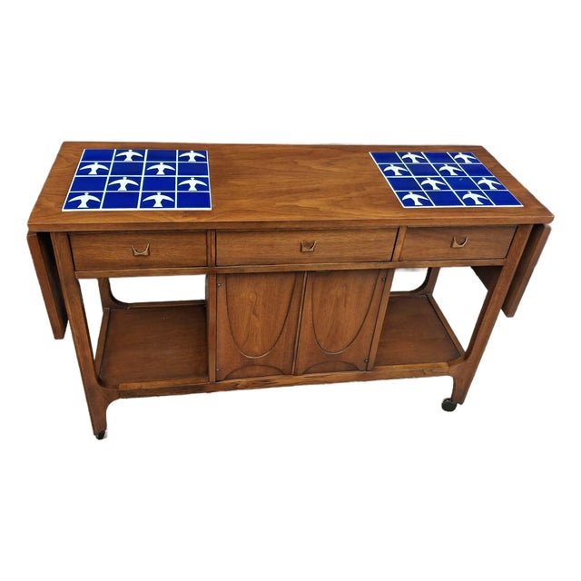 Mid Century Modern Broyhill Brasilia Bar Cart Server. For Sale
