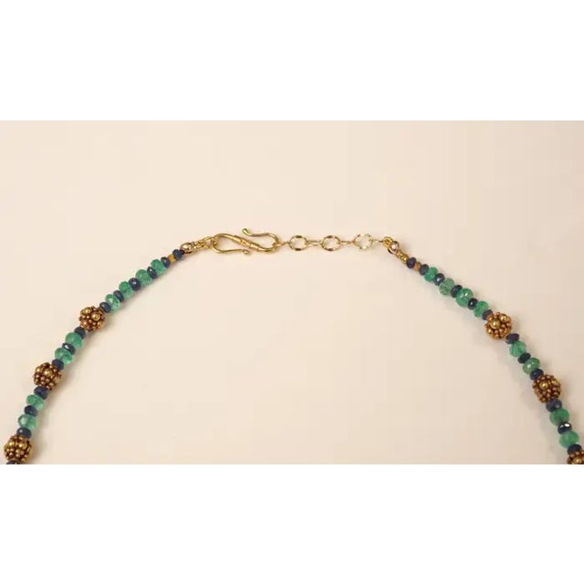 Late 20th Century Late 20th Century 22 Karat Gold Sapphire and Emerald Necklace by Deborah Lockhart Phillips For Sale - Image 5 of 5