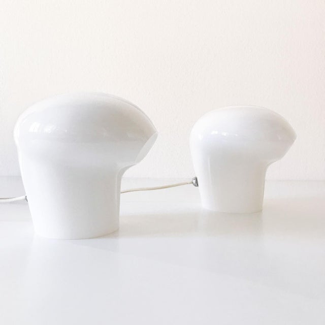 White Mid-Century Modern Murano Glass Table Lamps, Italy, 1970s, Set of 2 For Sale - Image 8 of 18