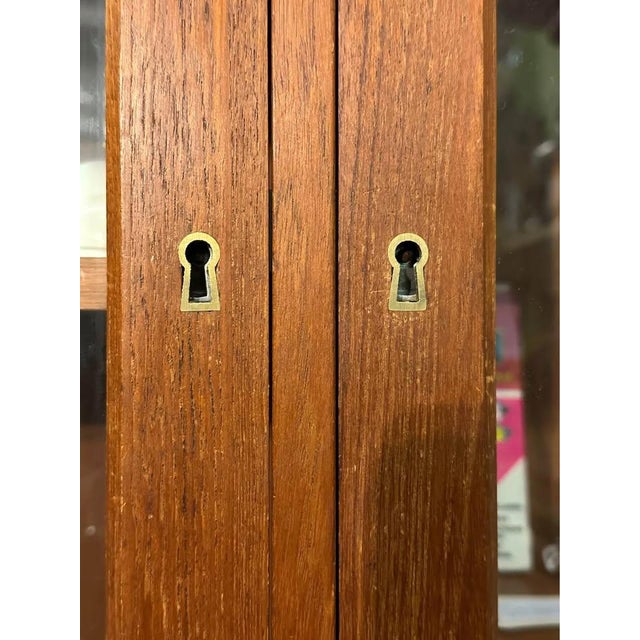 1960s Danish Mid-Century Modern Teak Hutch / Cabinet by Brouer Mobelfabrik For Sale In Kansas City - Image 6 of 7