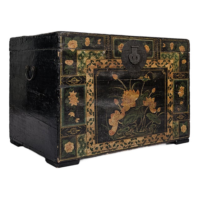 Antique Chinese Opera Trunk 1900 Late Qing Dynasty For Sale
