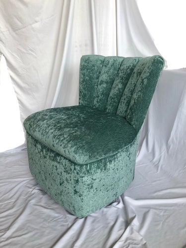 Mid 20th Century Mid Century Slipper Chair by Kroehler