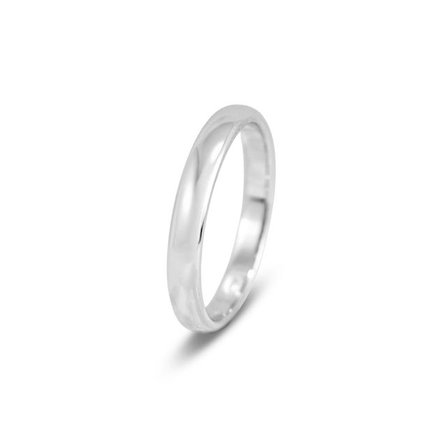 Modern Ladies Tiffany & Co. Tiffany Forever 950 Platinum 3mm Wedding Band Ring, Size 7.5 For Sale - Image 3 of 8