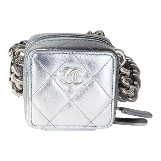 Metallic Lambskin Quilted Coco Punk Clutch With Chain For Sale