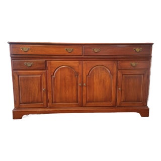 1971 Pennsylvania House Solid Cherry Sideboard Buffet Credenza (Van Sciver Retailer) For Sale