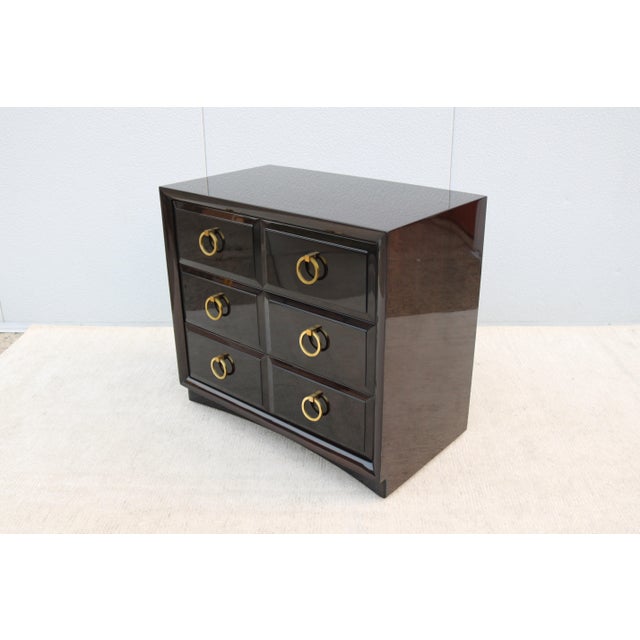 1960s t.h. Robsjohn Gibbings for Widdicomb Three Drawers Mahogany Dresser Chest For Sale In New York - Image 6 of 12