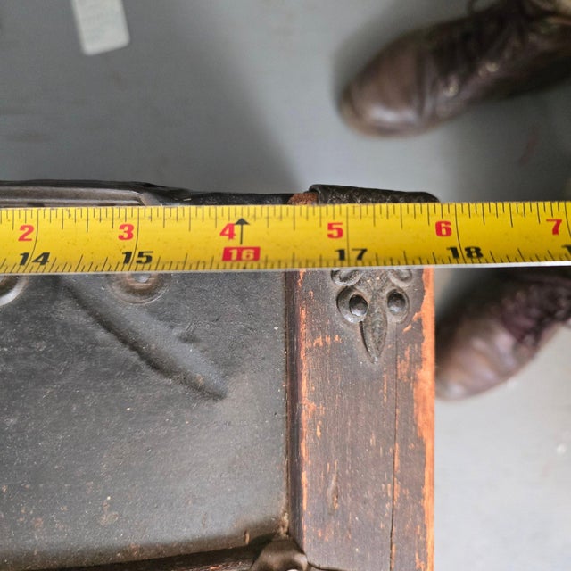 Monumental Victorian Dome Top Steamer Trunk With Rare Floral Embossed Tin and Pony Express Wichita Kansas Label For Sale - Image 11 of 13