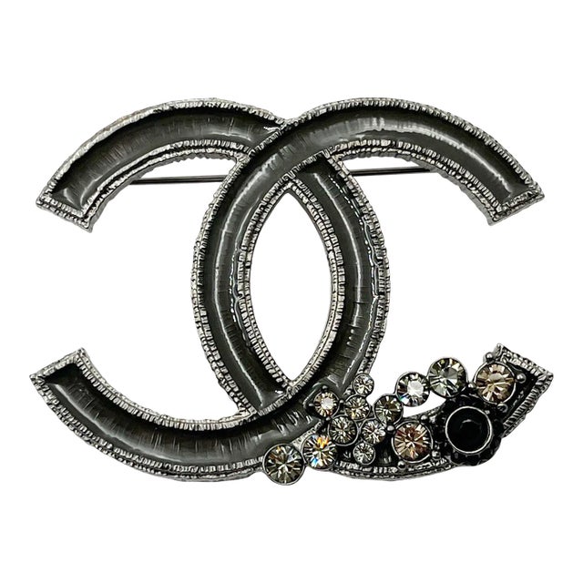 Chanel Grey Enamel CC Corner Crystals Large Brooch For Sale