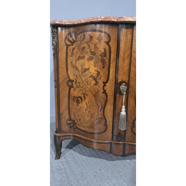 French Louis XV Marquetry Cabinet, 1880 For Sale - Image 10 of 17