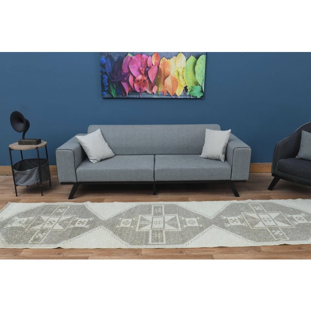 1970s Vintage Handmade Wool Cotton Beige Area Rug For Sale - Image 10 of 11