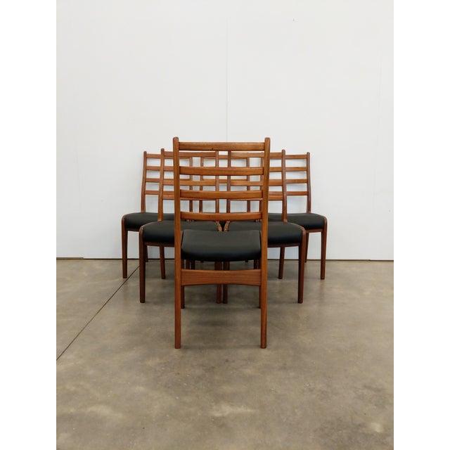 Set of 6 authentic vintage mid century modern dining chairs. By G Plan. Maker's label on bottoms. This set is in excellent...