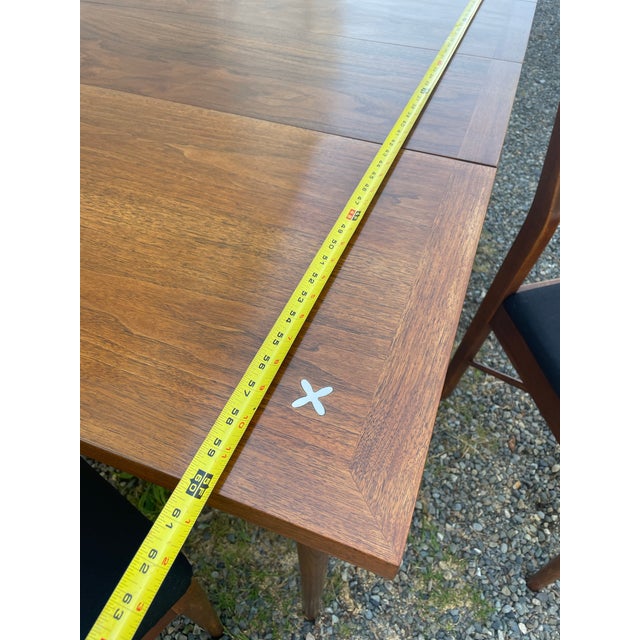 Mid-Century Modern Mid-Century Modern Attributed to Merton Gershun for American of Martinsville Walnut Dining Table For Sale - Image 3 of 12