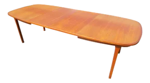 1960s Danish Modern Niels Moller Expandable Teak Dining Table by Gudme Møbelfabrik