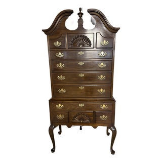 Drexel Heritage Highboy Dresser 18th Century Design For Sale
