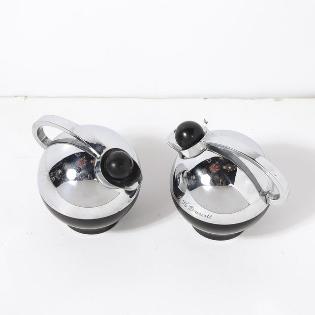 1930s Art Deco "Spherical Miracle" Chrome & Bakelite Thermos Bottles by Raymond Loewy For Sale - Image 12 of 16