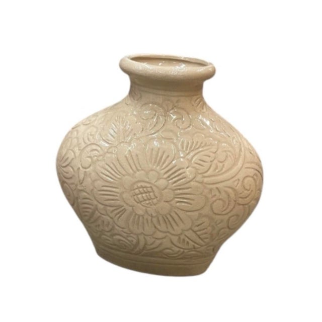 Bring timeless elegance and earthy charm to your home decor with this exquisite vintage ceramic vase. Featuring a soft,...