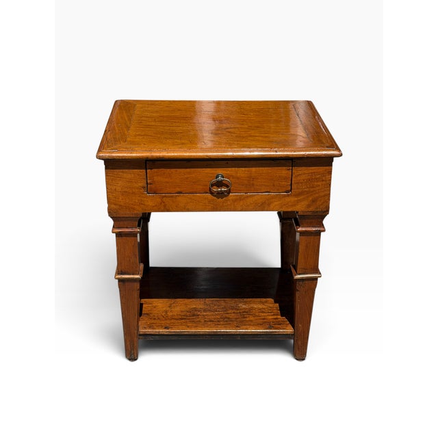 1990s 18c Style Italian Walnut Rustic European Side or End Table For Sale - Image 5 of 5