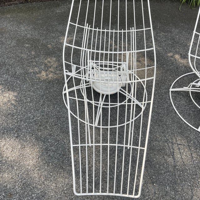 Homecrest Pair of MCM Wrought Iron Siesta Chaise Loungers Attributed to Homecrest For Sale - Image 4 of 9