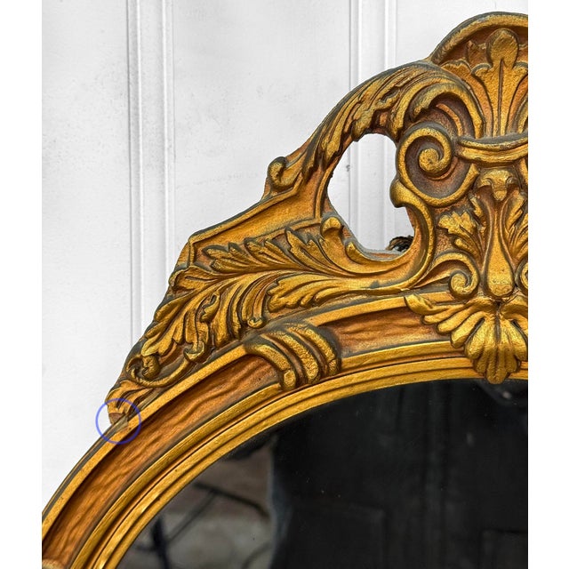 Gold Antique Victorian Rococo Gilt Wood Gold Round Mirror For Sale - Image 8 of 11