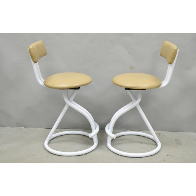Vintage Postmodern Memphis Style White Tubular Metal Swivel Bar Stools - A Pair For Sale - Image 13 of 17