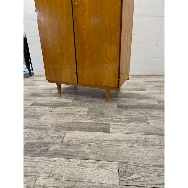 Vintage Two Door Closet from Kralovsky Chmlec, 1970s For Sale - Image 4 of 11