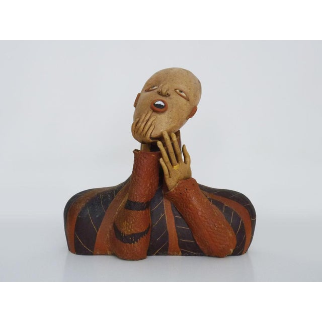 1930s Art Deco Commedia Dell'Arte Bust in Polychrome Terracotta For Sale - Image 5 of 11
