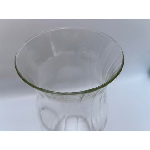 Early 20th Century Vintage Clear Ribbed Glass Hurricane For Sale - Image 5 of 9