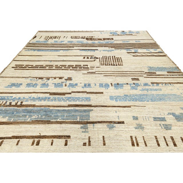 Contemporary Moroccan Style Wool Rug Abstract Cream Field With Blue Accents For Sale - Image 4 of 11