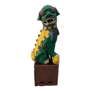 Mid 20th Century Chinese-Marked Porcelain Guardian Food Dog