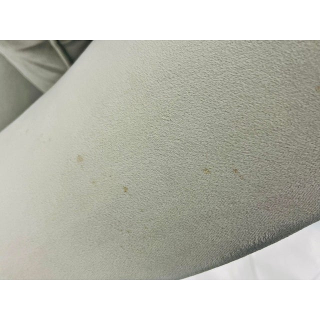 1990s Pair of Custom Barrel Swivel Lounge Chairs by Custom Craft Upholsterers, Usa For Sale - Image 11 of 18