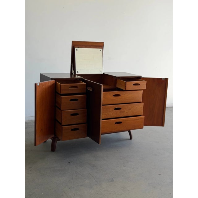 Vanity Dresser by Mount Airy Furniture For Sale In Los Angeles - Image 6 of 18