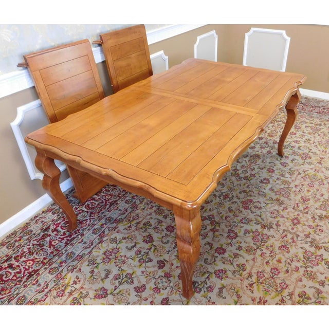 Ethan Allen Legacy Collection Dining Room Table 2 Leaves w/ 6 Chairs