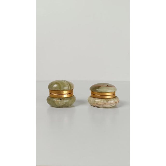 Mid-Century Modern Pill Boxes in Green Onyx Marble and Gilt Metal, 1970s, Set of 2 For Sale - Image 9 of 18