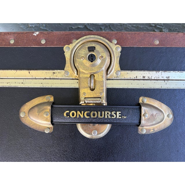 Vintage Concourse “Roll It” Wheeled Travel Trunk / Rolling Steamer Chest For Sale - Image 11 of 12