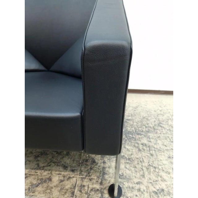 Real Leather Armchair in Black by Fritz Hansen For Sale - Image 6 of 13