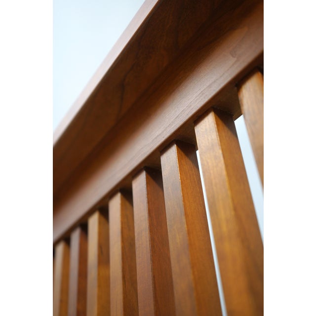 Stickley Queen Size Cherry Mission Bed For Sale - Image 11 of 17