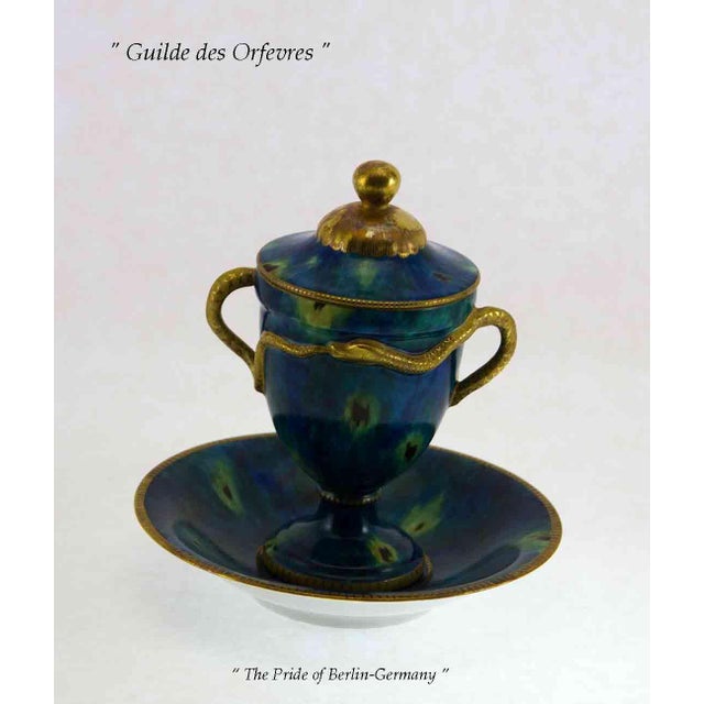 1990s 1990s Vintage/New KPM Collectors Serpent Handles Cup With Lid & Saucer - Marbled Green With Gold Decoration For Sale - Image 5 of 13