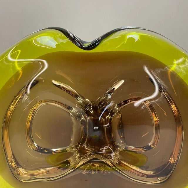 Multicolor Murano Glass Centerpiece Bowl with Shell Element, Murano, Italy, 1970s For Sale - Image 10 of 18