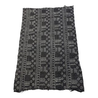 Vintage African Black and White Mud Cloth Textile Mali 60" by 40" For Sale