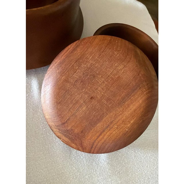 Mid-Century Modern 1960s MCM Scandinavian Style Wooden Salad Bowl Set**Cracks Noted/Decor Use Recommended** For Sale - Image 3 of 18