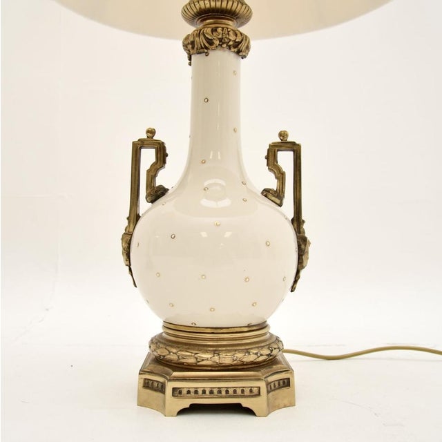 Cream Vintage French Ceramic and Gilt Metal Table Lamps, 1950s, Set of 2 For Sale - Image 8 of 11