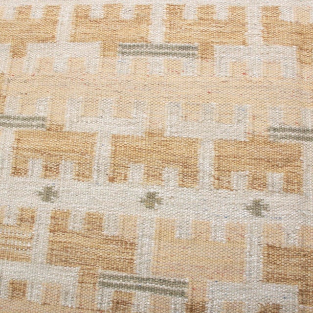 Rug & Kilim Rug & Kilim’s Scandinavian Style Rug in Ivory and Beige, With Geometric Pattern 12x18 For Sale - Image 4 of 7
