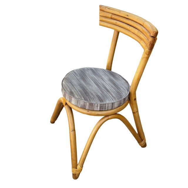 1940s Restored Arched "Zig -Zag" Leg Rattan Dining Chair, Set of Four For Sale - Image 4 of 6