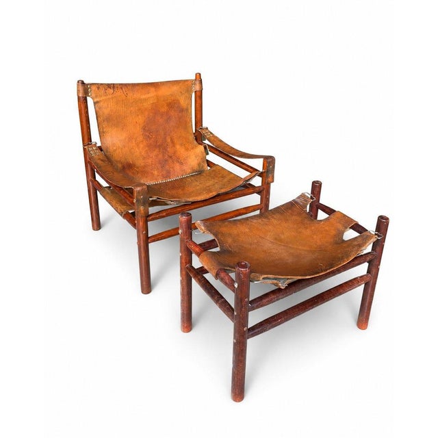 Set of Leather Safari Lounge Chair and Ottoman in the style of Arne Norell, 1970s For Sale - Image 3 of 6