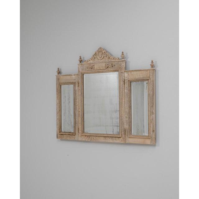1900s Belgian Carved Oak Folding Wall Mirror For Sale - Image 4 of 18