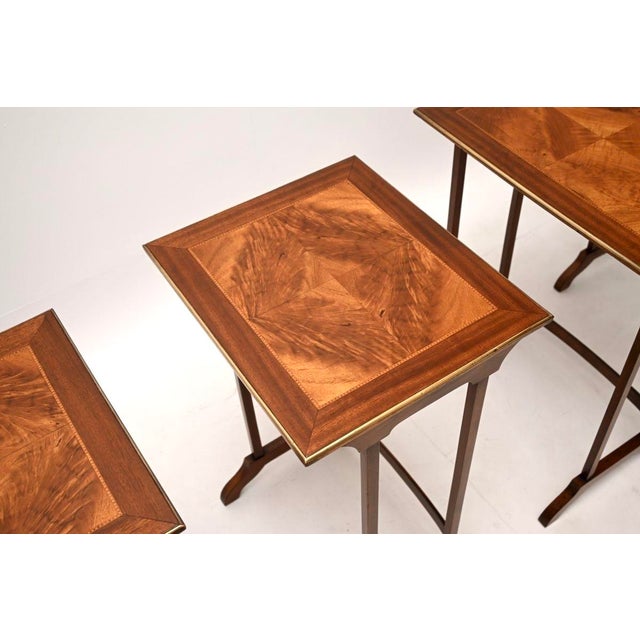 Brown Antique Edwardian Walnut Nest of Four Tables, 1900, Set of 4 For Sale - Image 8 of 10