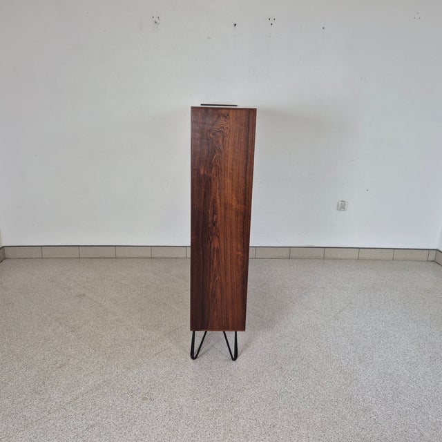 1960s Mid-Century Modern Danish Rosewood Bookcase from Brouer, 1960s For Sale - Image 5 of 11