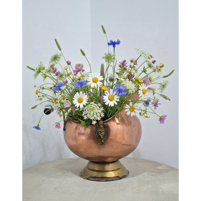 Copper Vintage Dutch Copper & Brass Coal Scuttle With Delft‑Style Handle & Lion Masks For Sale - Image 8 of 8