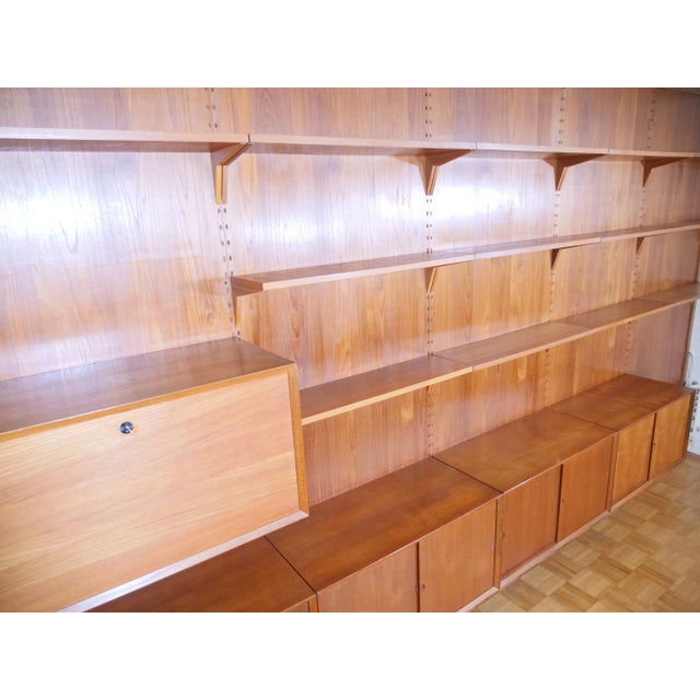 Cado Modular Teak Shelving System by Poul Cadovius for Cado, 1960s, Set of 23 For Sale - Image 4 of 13