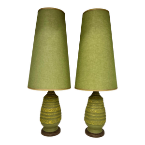 Pair of 1960s Vintage Ceramic Lamps by Plasto Mfg.Co With Original Shades